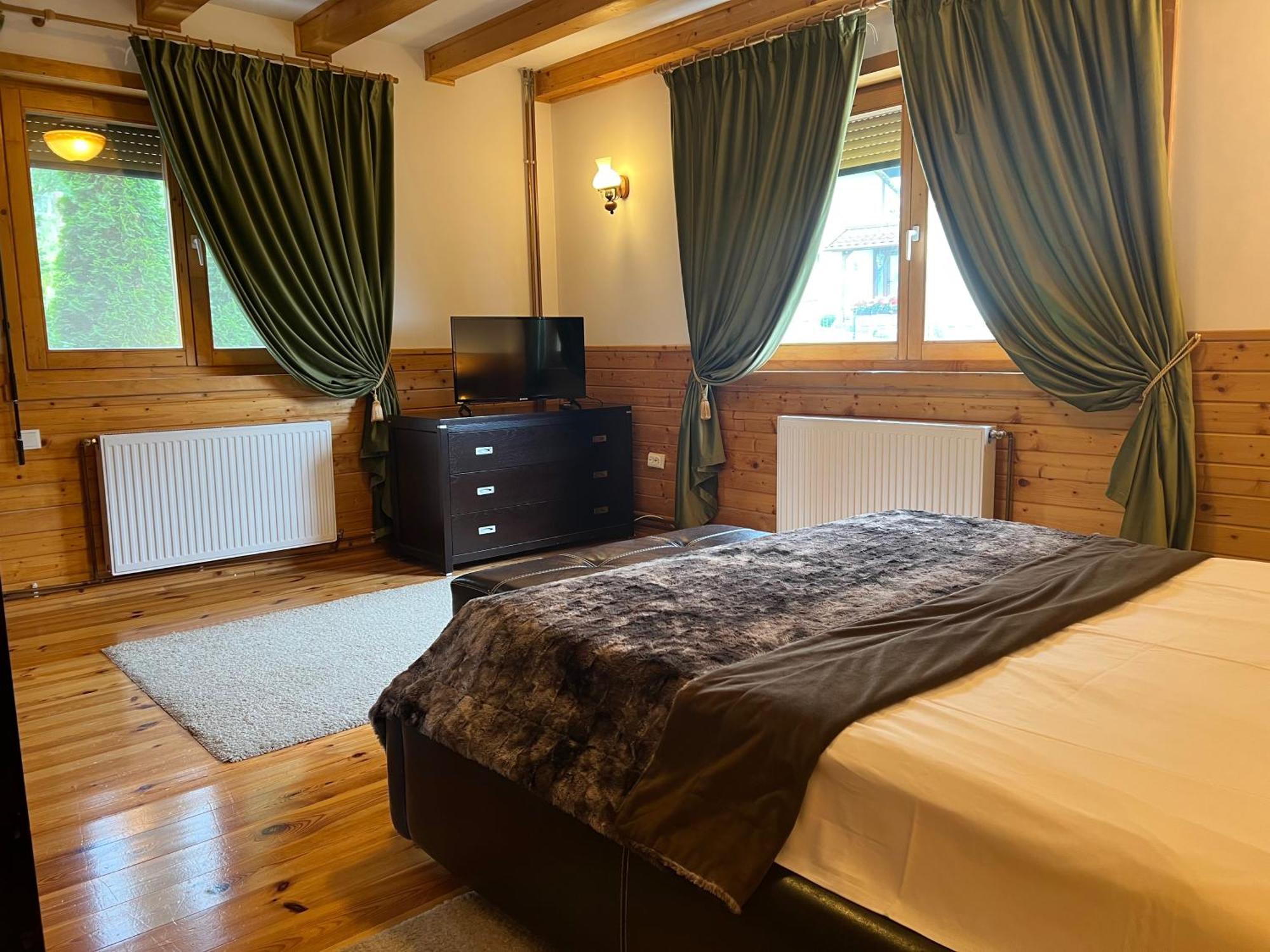 Carpathian Log Home 브란 외부 사진